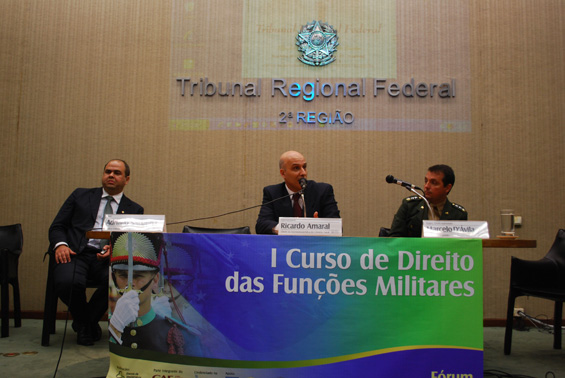 A partir da esquerda: Adriano Saldanha, Ricardo Amaral e Marcelo D'Ávila