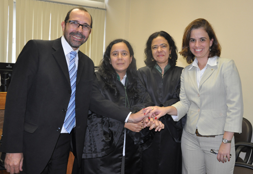 A partir da esquerda: Osair Victor de Oliveira Junior, Mônica Lúcia do Nascimento Frias, Maria de Lourdes Coutinho Tavares e Marcella Brandão