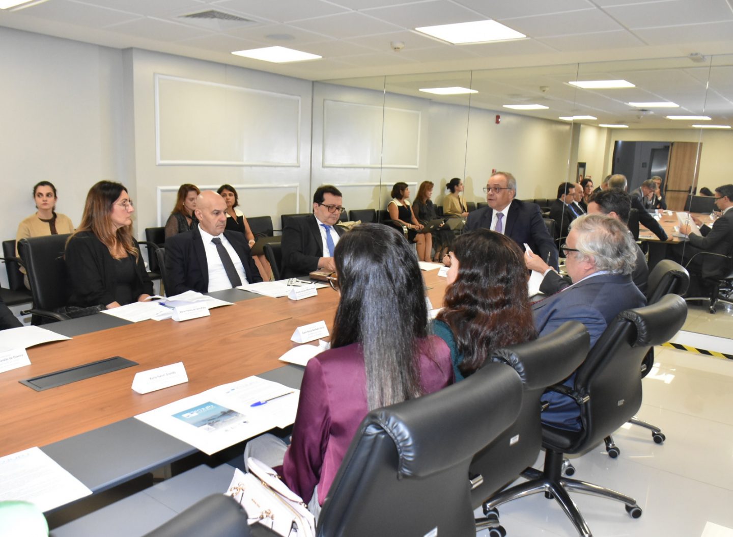 O Presidente do TRF2 e Coordenador do Fojurj, Desembargador Federal Luiz Paulo da Silva Araújo Filho, conduziu a reunião na sede da Corte, no Centro do Rio