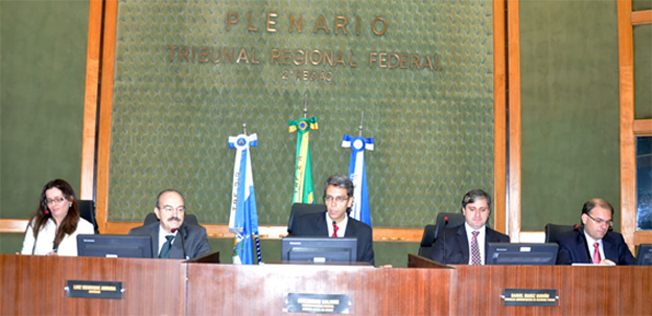 Bianca Xavier, Luiz Henrique Barros de Arruda, Guilherme Calmon, Daniel Mariz Gudino e Carlos Henrique Bechara
