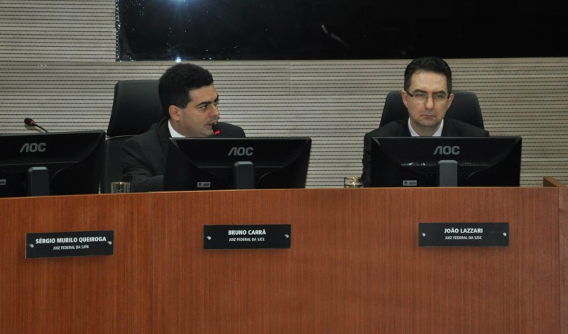 Juízes federais Bruno Carrá e João Lazzari 